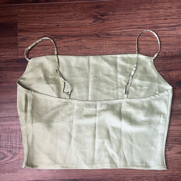 Hollister Women Small Green Cami Crop Top Satin Preppy Colourful Going Out - Picture 5 of 6